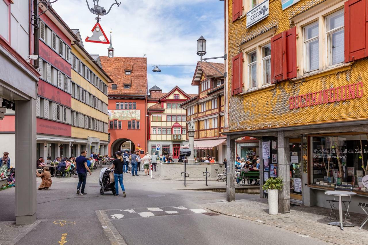 Neuhof Gäste-& Schokohaus Appenzell Exterior foto